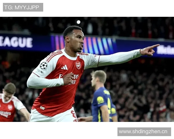 早报聚焦:西班牙瑞士世界杯晋级在望瑞典队苦苦挣扎仍未尝胜绩